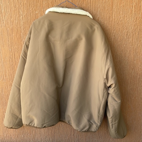 Disneyland Shanghai reversible jacket - Picture 6 of 9